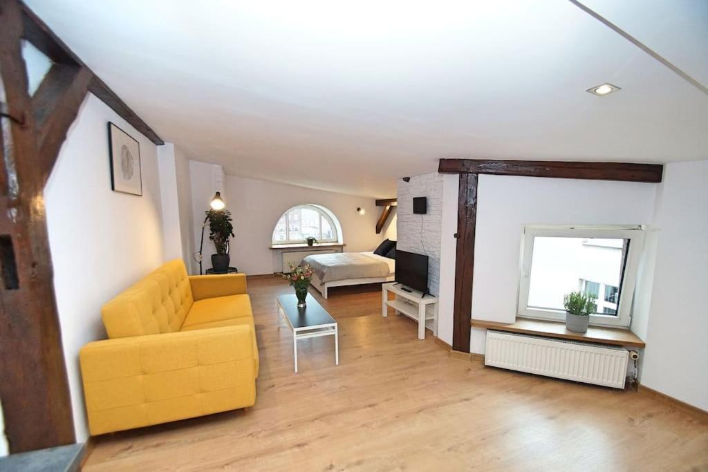 Fv/ Mariacka 7 - Studio Apartment -Катовице Экстерьер фото