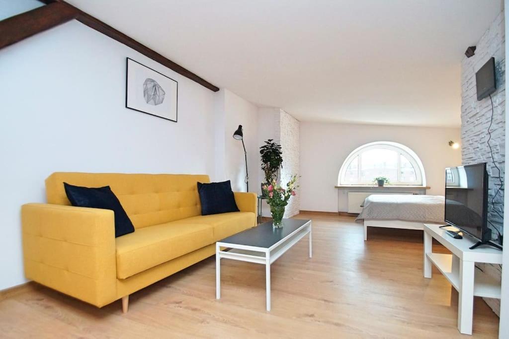 Fv/ Mariacka 7 - Studio Apartment -Катовице Экстерьер фото